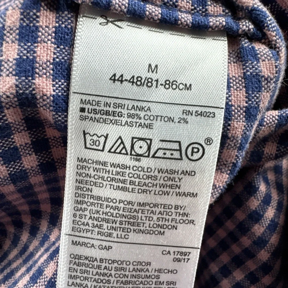 Gap Standard Fit Stretch Shirt Mens M Pink Blue Gingham Long Sleeve Button Up - Picture 6 of 6